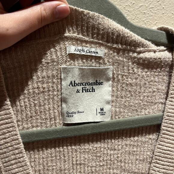 Abercrombie & Fitch Cardigan Sweater Sz M Tan Cotton Casual Preppy Y2K - Picture 4 of 5